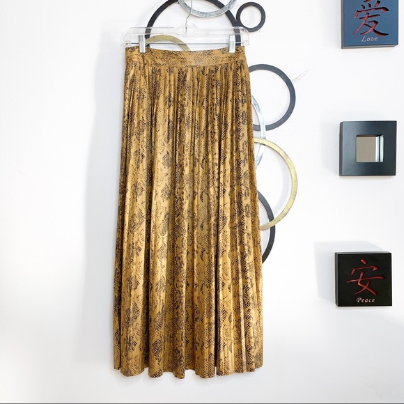 Zara Snakeskin Pleated Midi Skirt - Picture 2 of 6